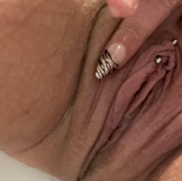 
                        Ava Alexis
                     is Female Escorts. | Fredericton | New Brunswick | Canada | canadatopescorts.com 