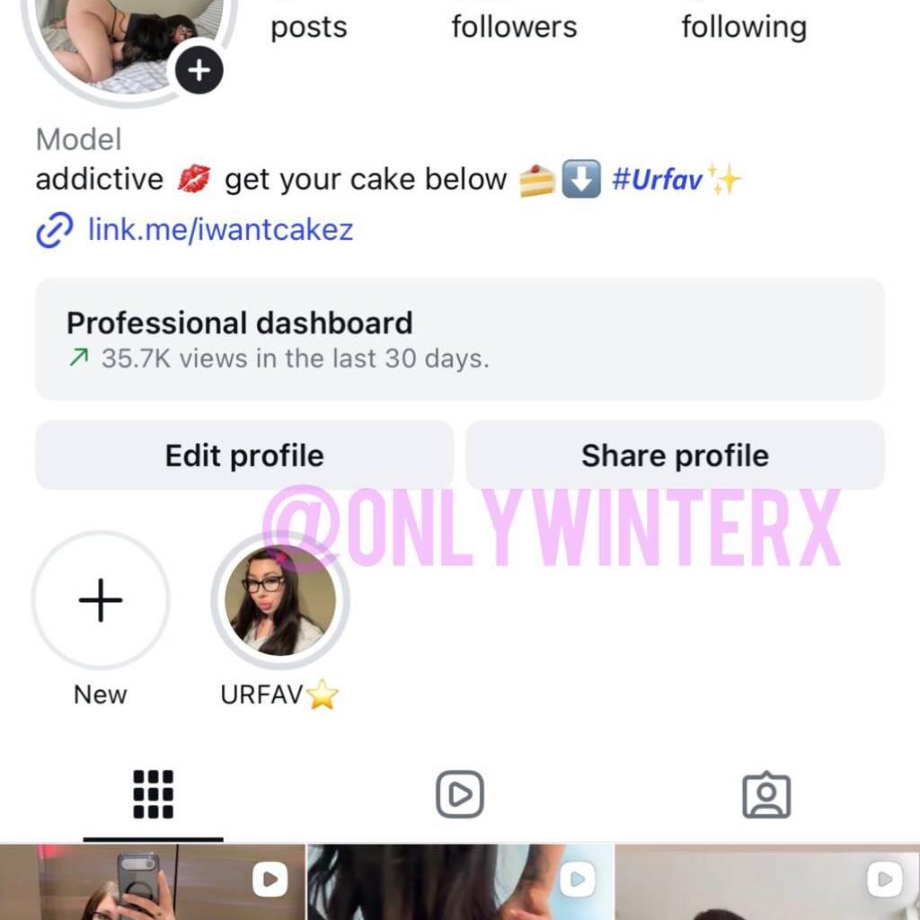 
                        Winnie
                     is Female Escorts. | Toronto | Ontario | Canada | canadatopescorts.com 