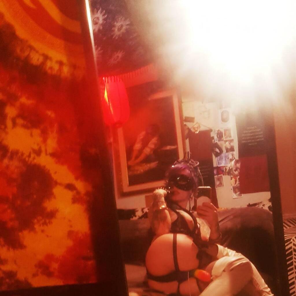 
                        Miss. SaXoHNy
                     is Female Escorts. | Edmonton | Alberta | Canada | canadatopescorts.com 