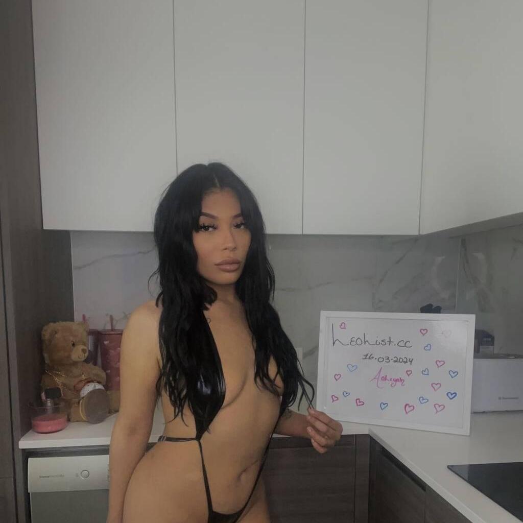 
                        Aaliyah
                     is Female Escorts. | belleville | Ontario | Canada | canadatopescorts.com 