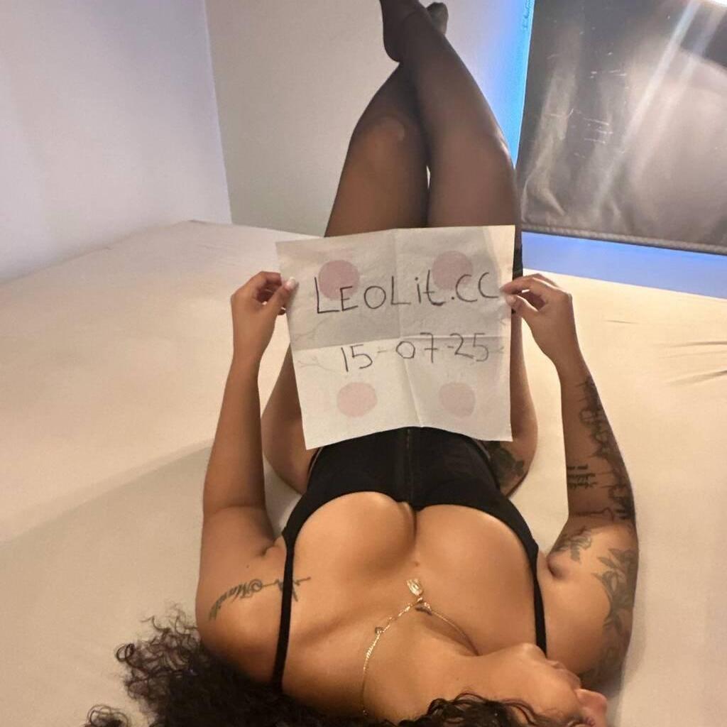 
                        Ana
                     is Female Escorts. | Kitchener | Ontario | Canada | canadatopescorts.com 