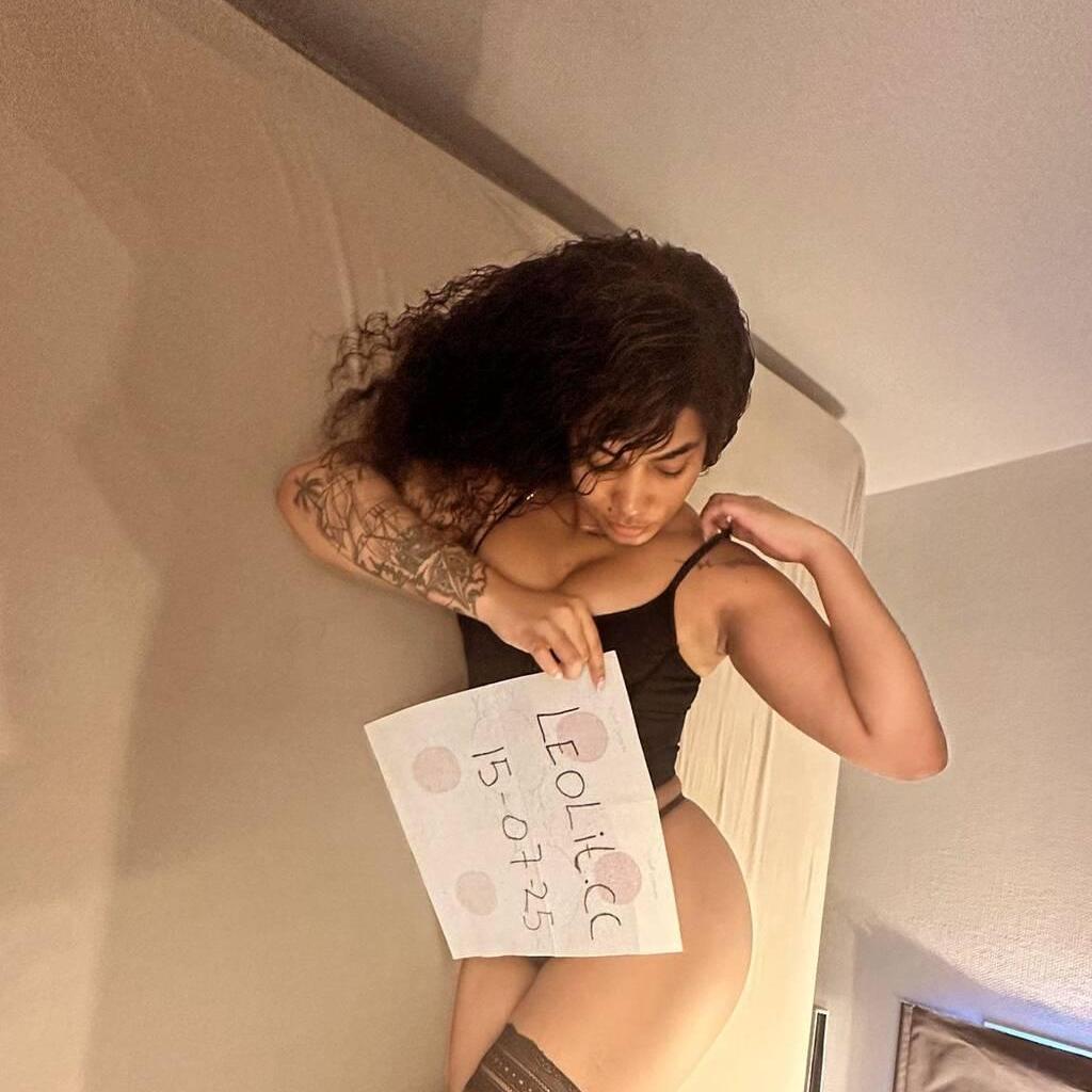 
                        Ana
                     is Female Escorts. | Kitchener | Ontario | Canada | canadatopescorts.com 