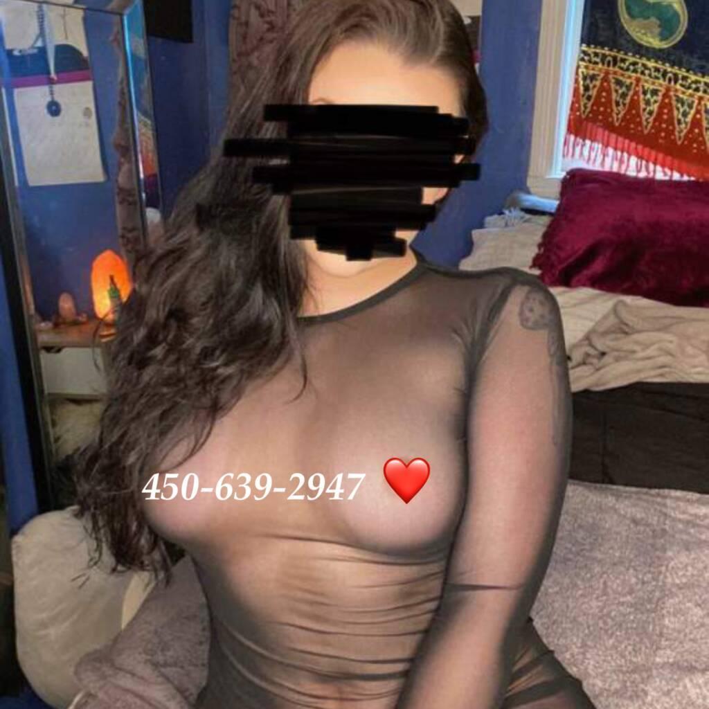 
                        Amber
                     is Female Escorts. | Edmonton | Alberta | Canada | canadatopescorts.com 