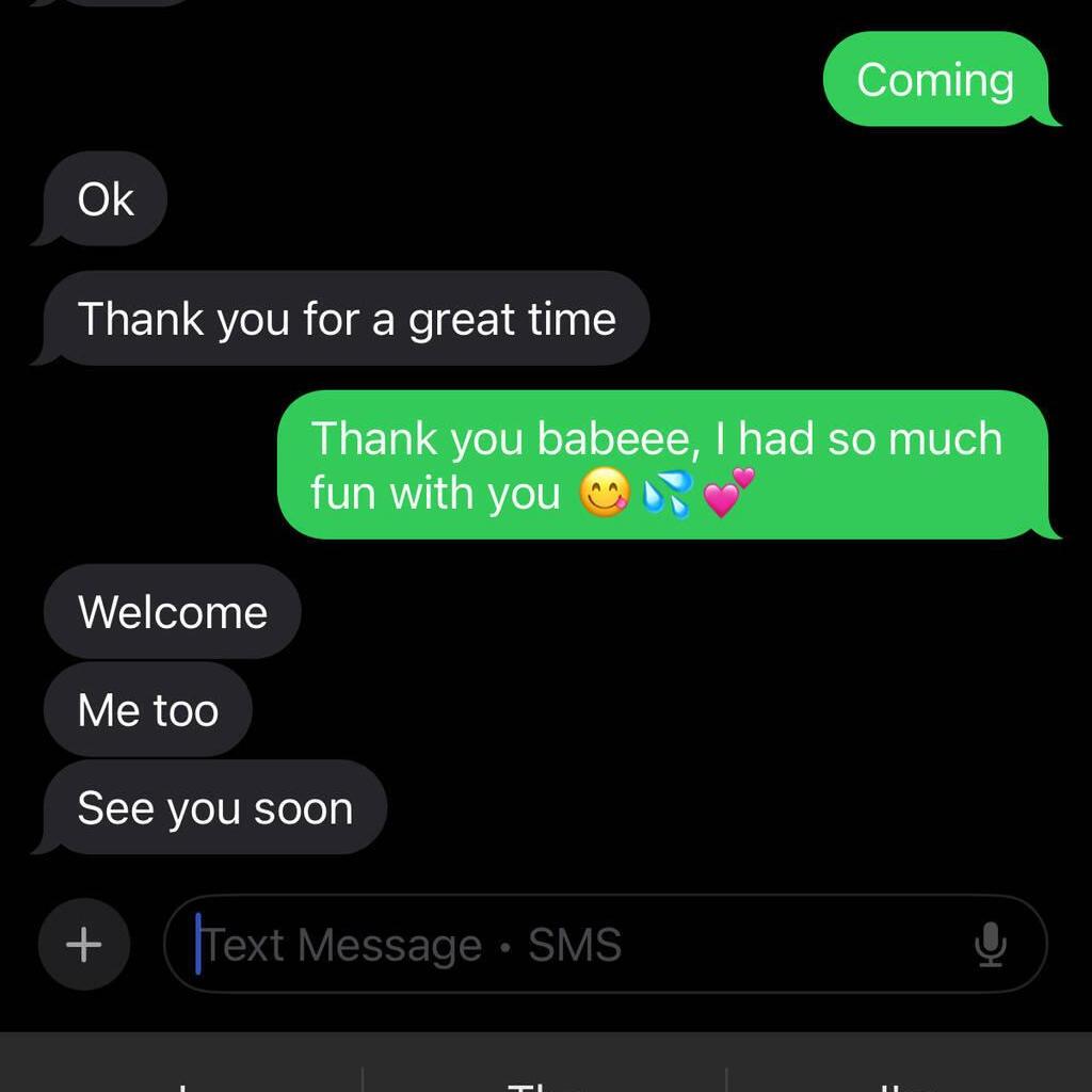 
                        Queen
                     is Female Escorts. | St. John | New Brunswick | Canada | canadatopescorts.com 