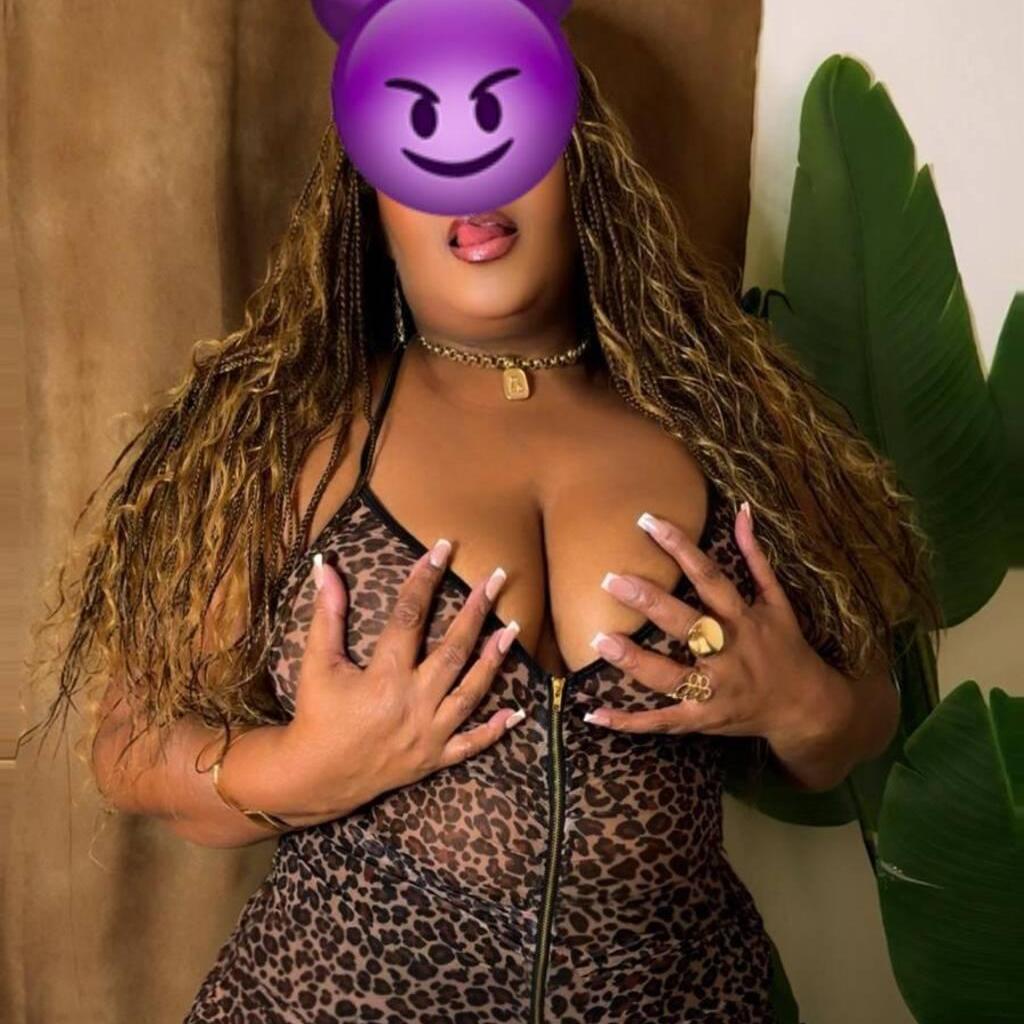 
                        MATUREMAYA
                     is Female Escorts. | Niagara | Ontario | Canada | canadatopescorts.com 