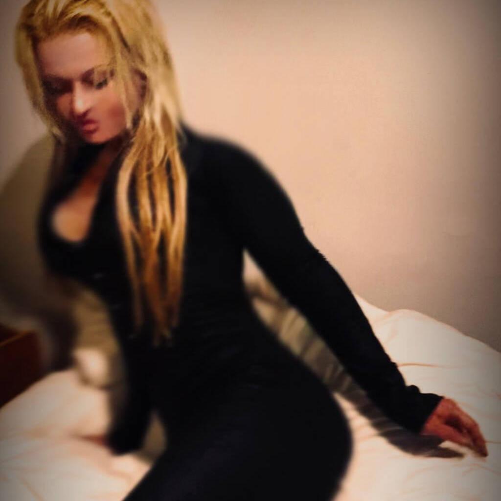 
                        Jenny Sherbrooke/duParc
                     is Female Escorts. | Quebec City | Quebec | Canada | canadatopescorts.com 