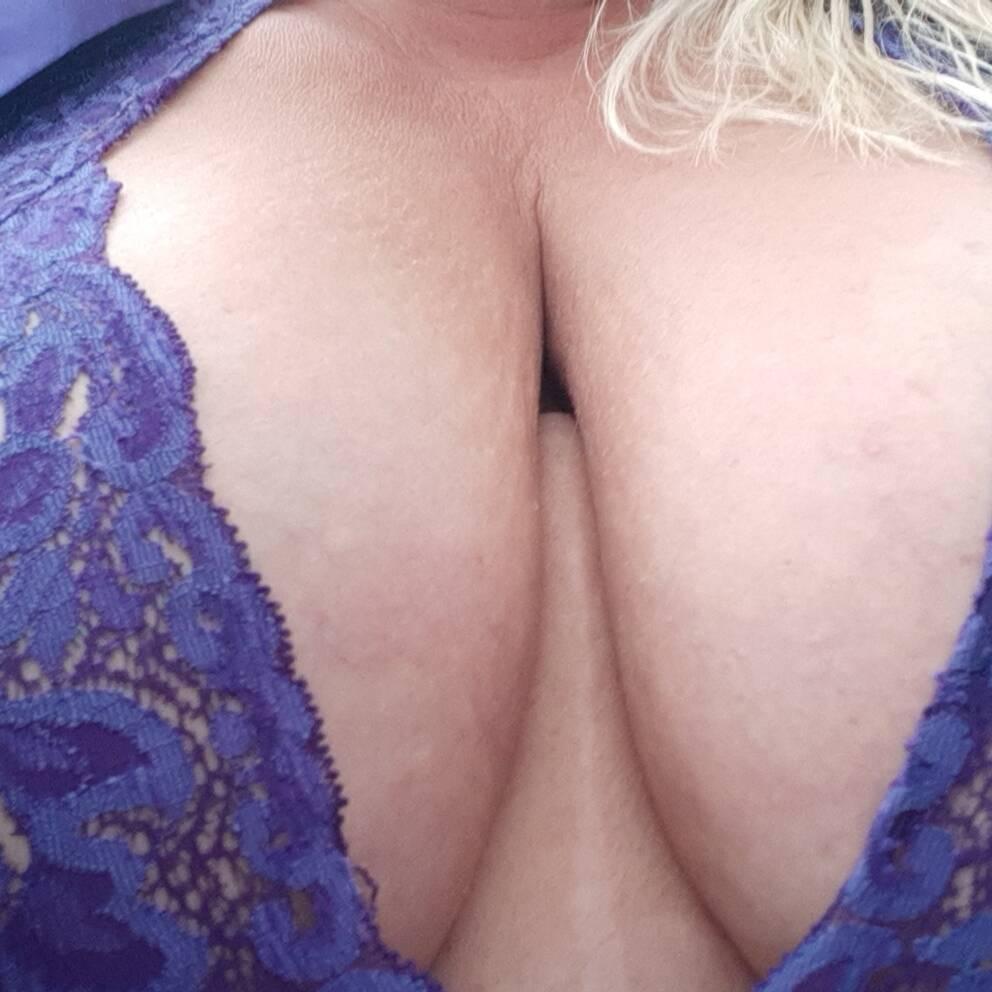 
                        Chantel
                     is Female Escorts. | Kingston | Ontario | Canada | canadatopescorts.com 