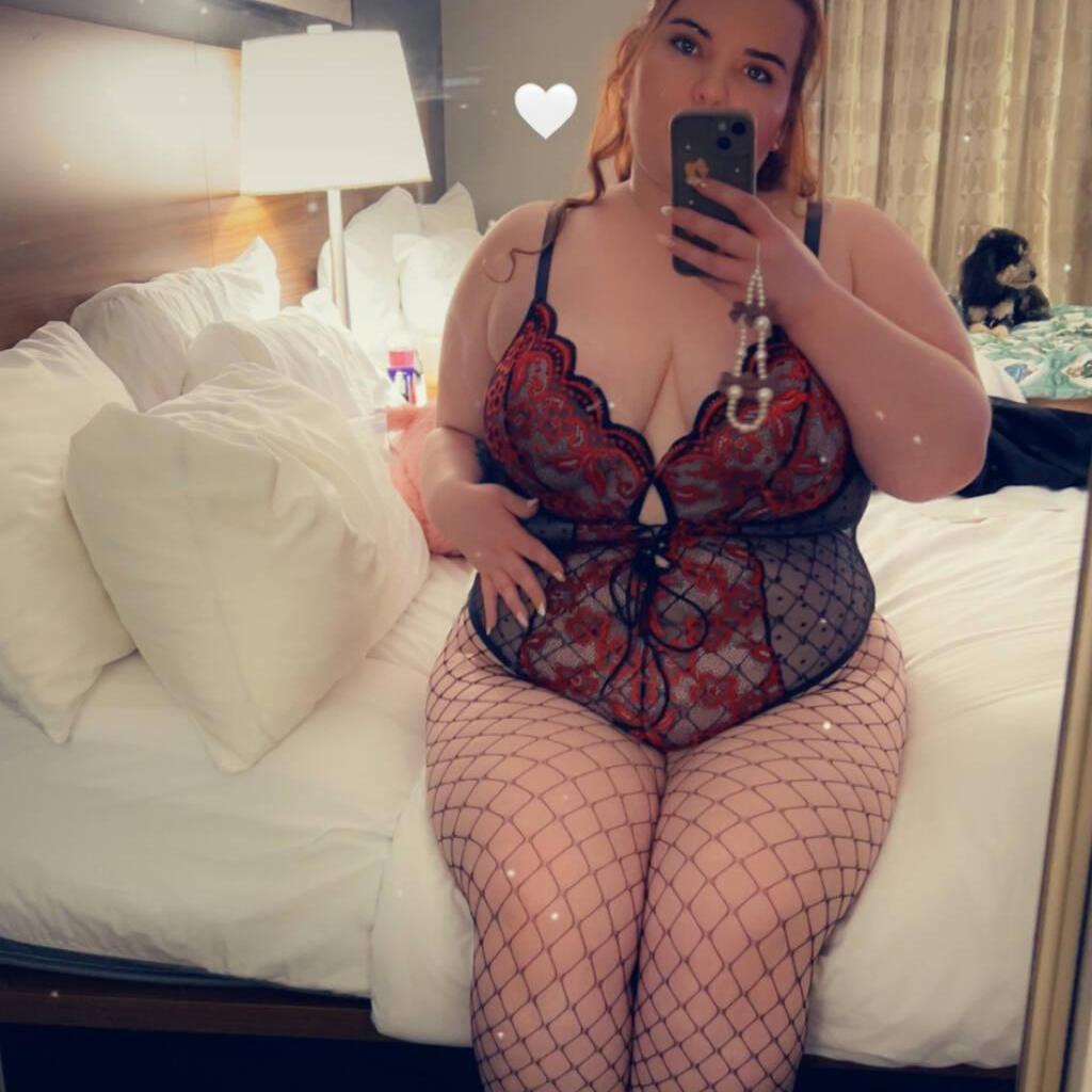 
                        Summer
                     is Female Escorts. | Hamilton | Ontario | Canada | canadatopescorts.com 