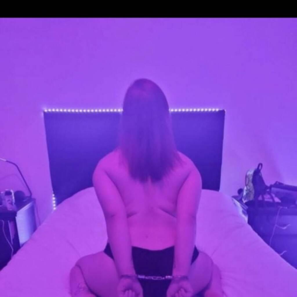 
                        Becky
                     is Female Escorts. | Quebec City | Quebec | Canada | canadatopescorts.com 