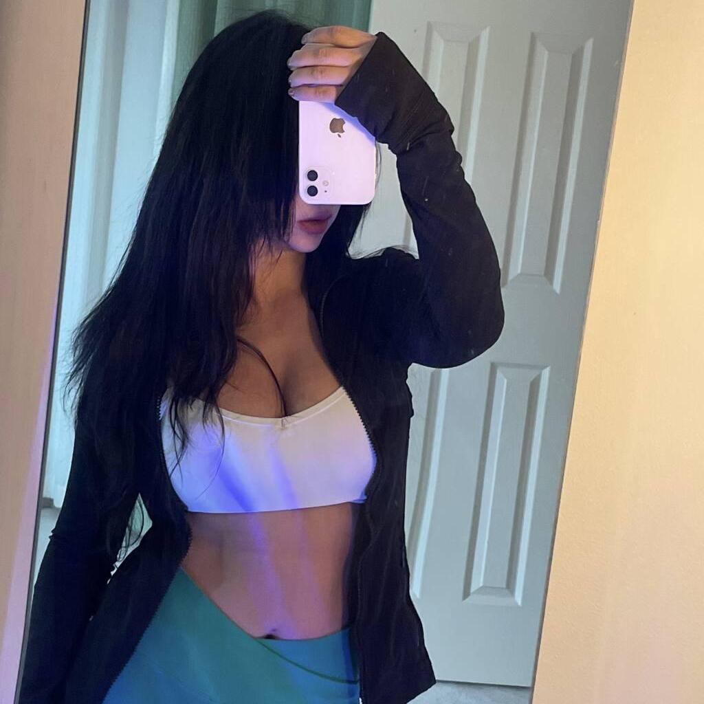 
                        Alice
                     is Female Escorts. | Toronto | Ontario | Canada | canadatopescorts.com 