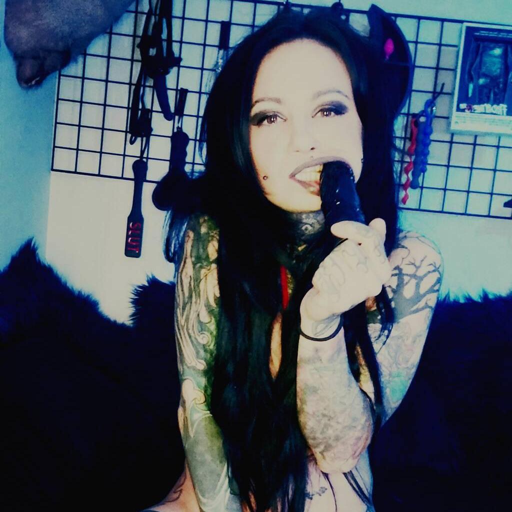 
                        Mandy Mayhem
                     is Female Escorts. | Lethbridge | Alberta | Canada | canadatopescorts.com 