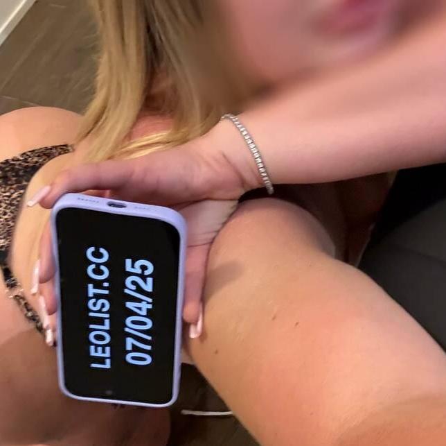 
                        Holly
                     is Female Escorts. | Toronto | Ontario | Canada | canadatopescorts.com 
