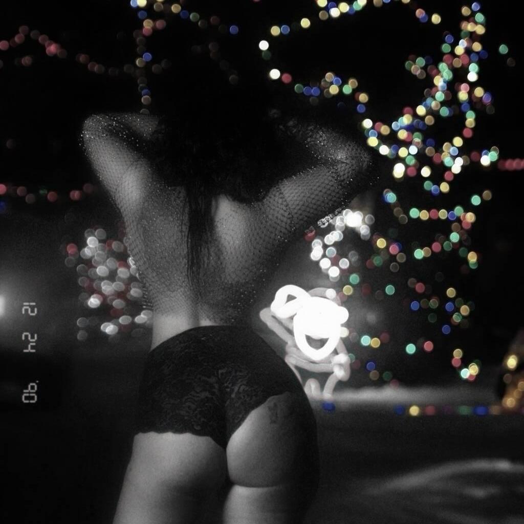 
                        Serenity Winter
                     is Female Escorts. | Red Deer | Alberta | Canada | canadatopescorts.com 