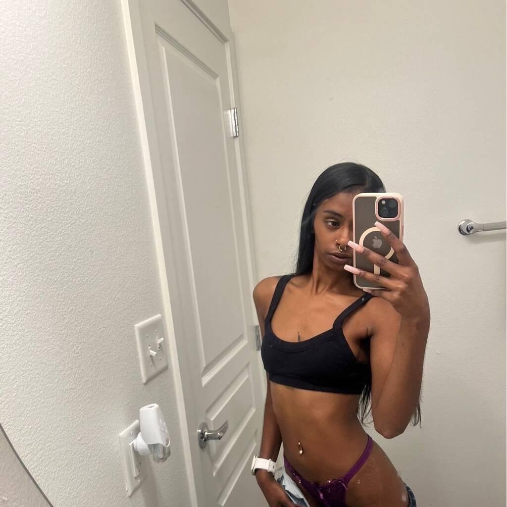 
                        Lexii
                     is Female Escorts. | Calgary | Alberta | Canada | canadatopescorts.com 