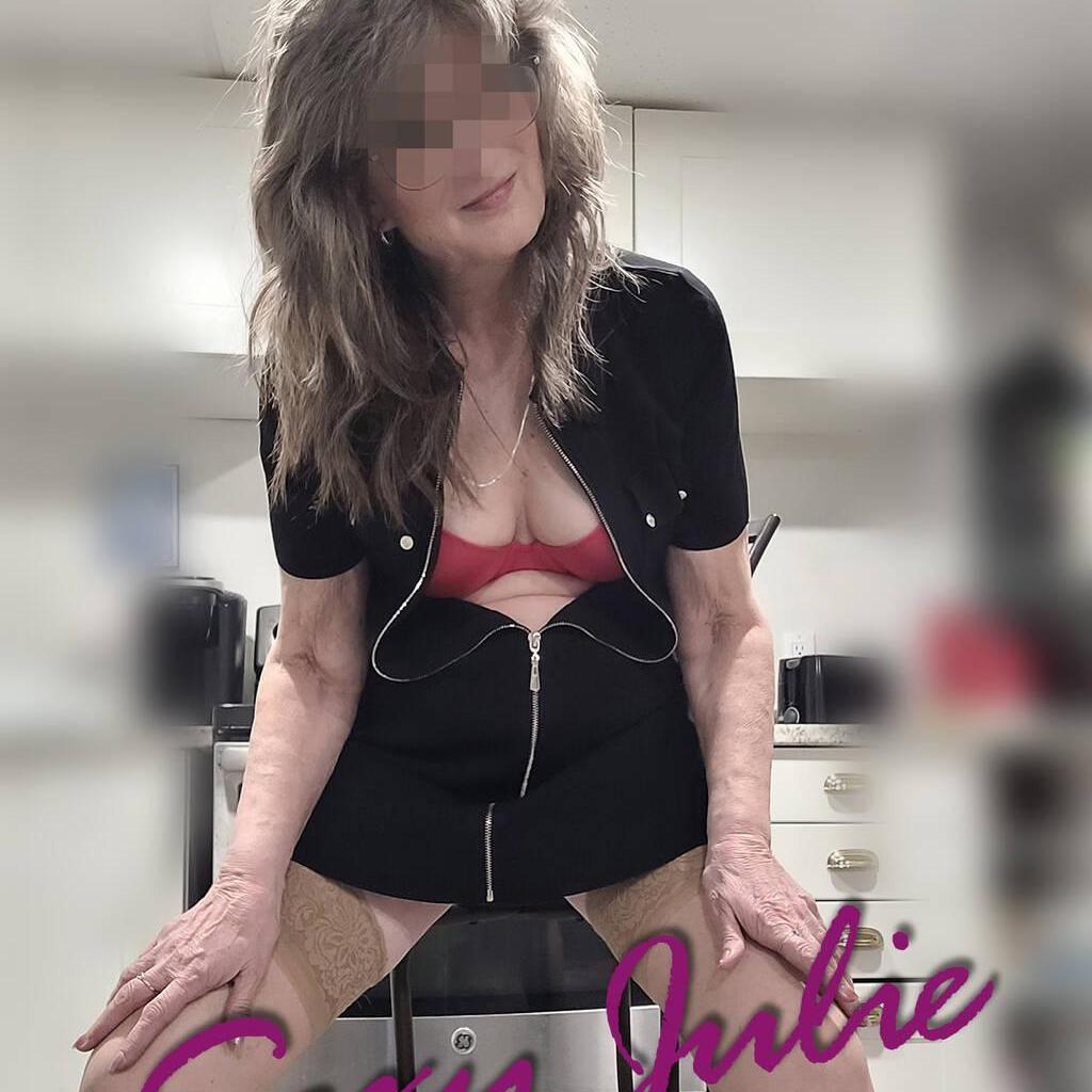
                        Julie
                     is Female Escorts. | Kamloops | British Columbia | Canada | canadatopescorts.com 