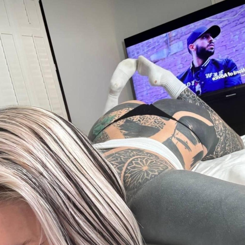 
                        Lana
                     is Female Escorts. | Quebec City | Quebec | Canada | canadatopescorts.com 