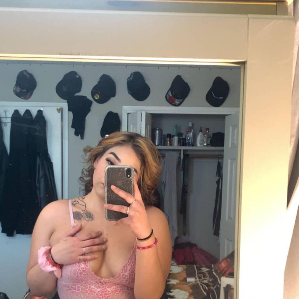 
                        Hailey
                     is Female Escorts. | Saskatoon | Saskatchewan | Canada | canadatopescorts.com 