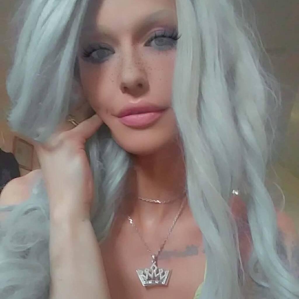 
                        Mckaela
                     is Female Escorts. | Kingston | Ontario | Canada | canadatopescorts.com 