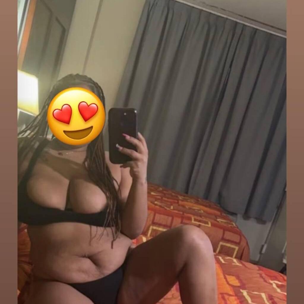 
                        Camillia
                     is Female Escorts. | Quebec City | Quebec | Canada | canadatopescorts.com 