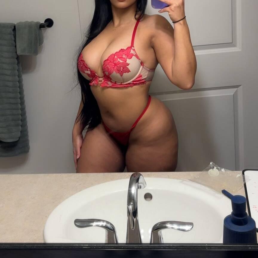 
                        Sierralasexy
                     is Female Escorts. | Kelowna | British Columbia | Canada | canadatopescorts.com 