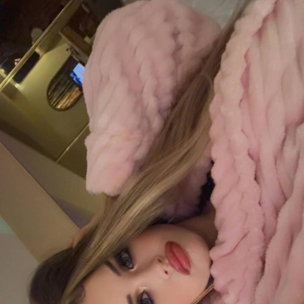 
                        Bianca
                     is Female Escorts. | Grande Prairie | Alberta | Canada | canadatopescorts.com 