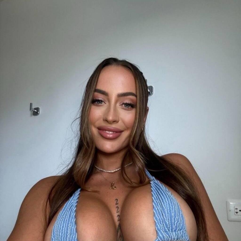 
                        Keisha
                     is Female Escorts. | Fredericton | New Brunswick | Canada | canadatopescorts.com 