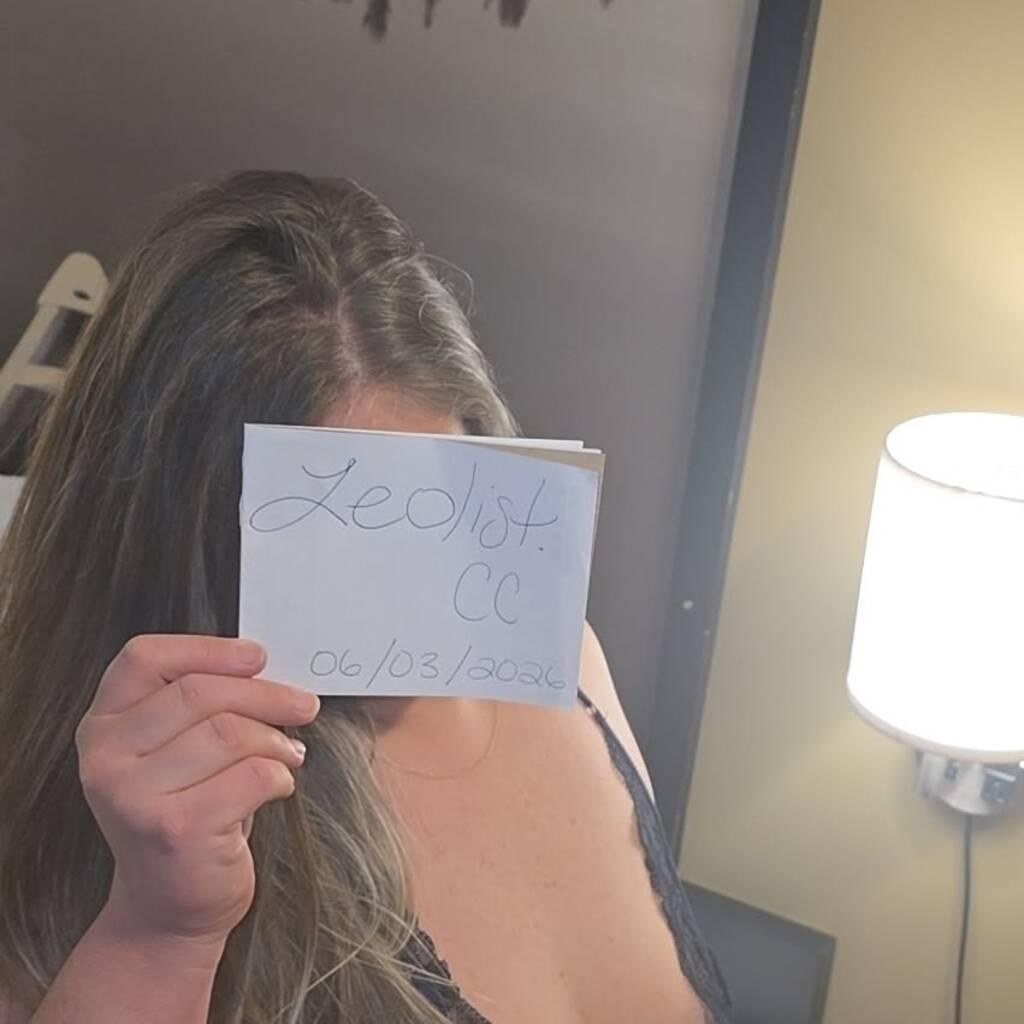 
                        Sweet and Juicy Janay
                     is Female Escorts. | Sarnia | Ontario | Canada | canadatopescorts.com 