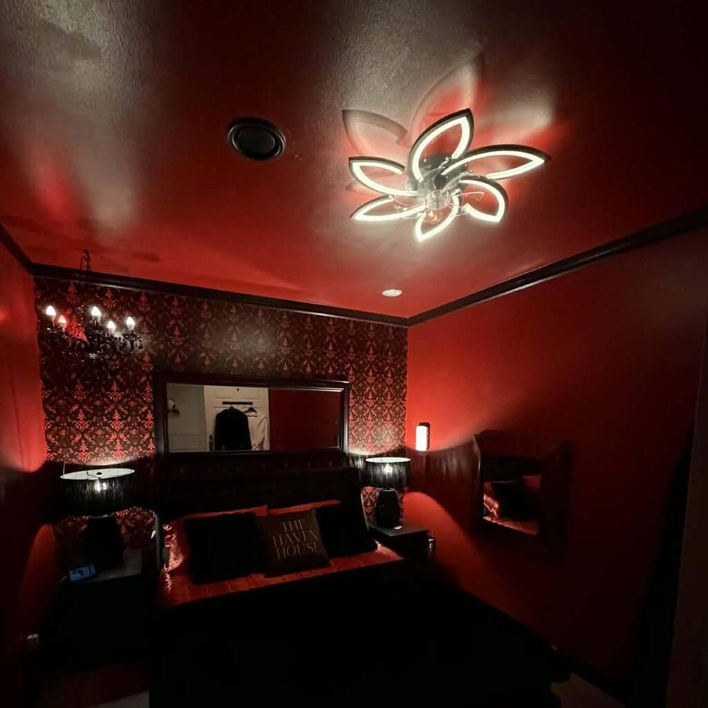 
                        Haven
                     is Female Escorts. | Saskatoon | Saskatchewan | Canada | canadatopescorts.com 