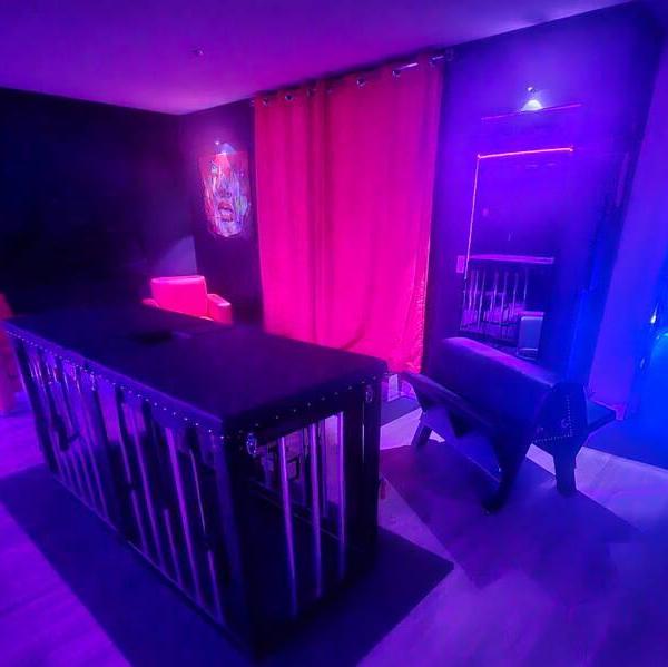 
                        Lady Sapphira
                     is Female Escorts. | Calgary | Alberta | Canada | canadatopescorts.com 