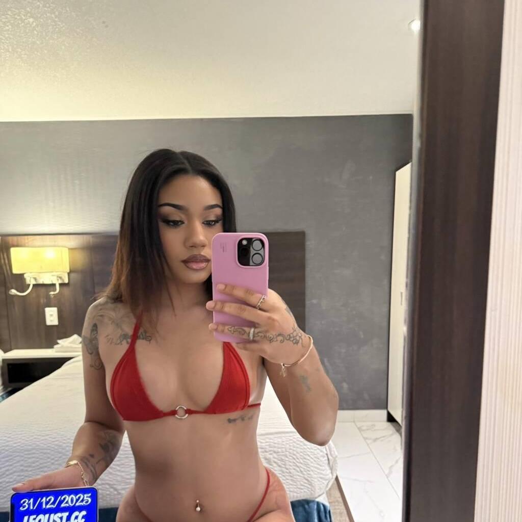 
                        Maya
                     is Female Escorts. | Ottawa | Ontario | Canada | canadatopescorts.com 