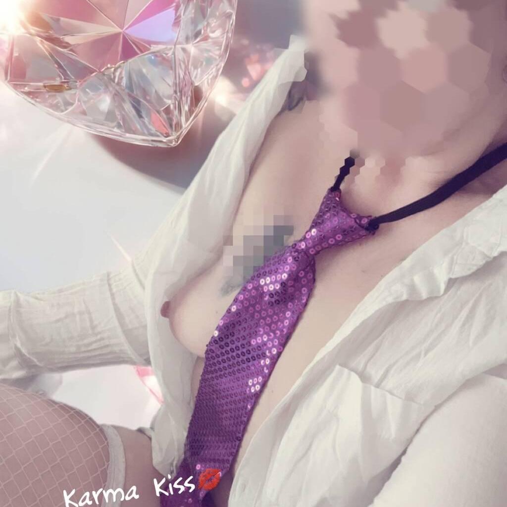 
                        Karma Ki$$
                     is Female Escorts. | Kingston | Ontario | Canada | canadatopescorts.com 