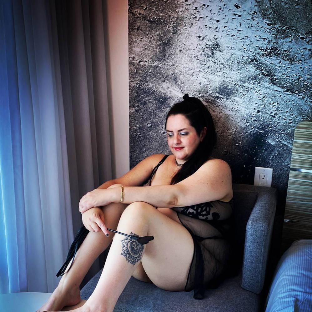 
                        Pomegrante
                     is Female Escorts. | Barrie | Ontario | Canada | canadatopescorts.com 