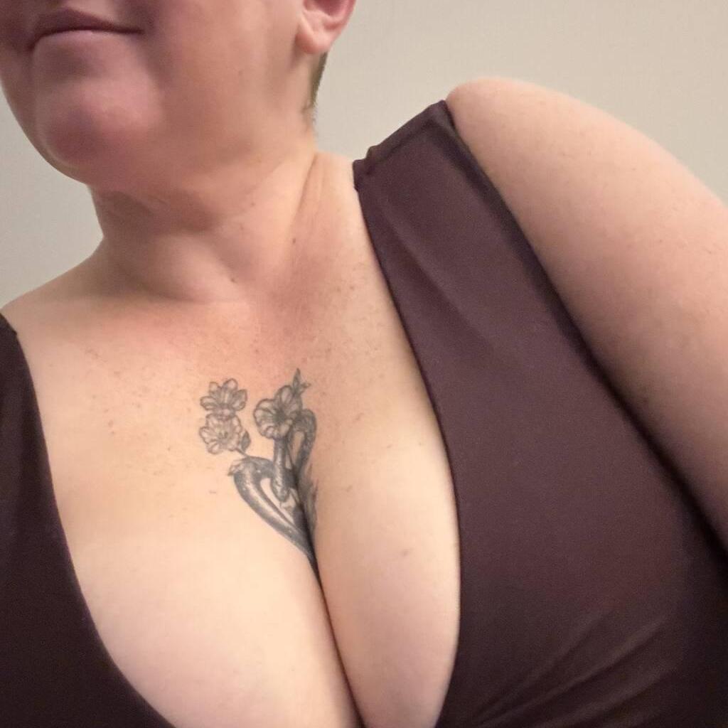 
                        Pomegrante
                     is Female Escorts. | Barrie | Ontario | Canada | canadatopescorts.com 