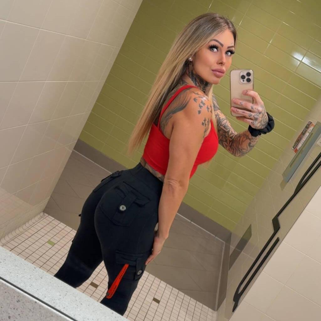 
                        Lexii luvv
                     is Female Escorts. | Comox Balley | British Columbia | Canada | canadatopescorts.com 