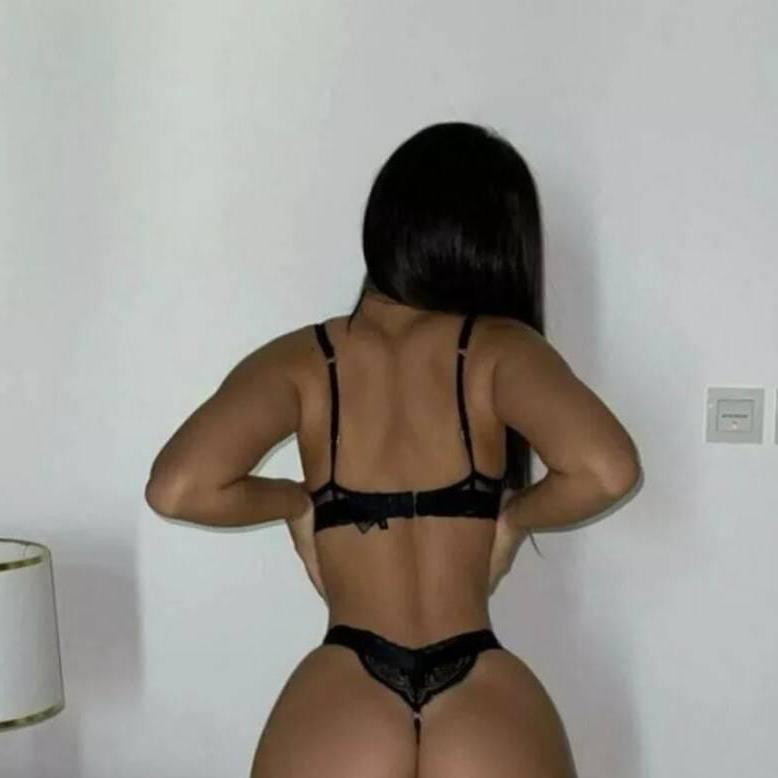 
                        Michelle
                     is Female Escorts. | windsor | Ontario | Canada | canadatopescorts.com 