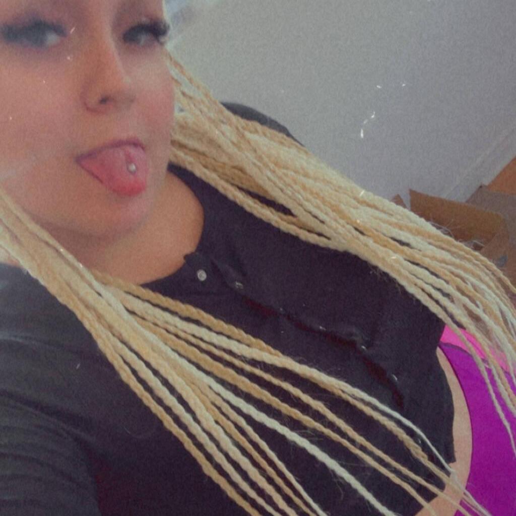 
                        layla
                     is Female Escorts. | Montreal | Quebec | Canada | canadatopescorts.com 