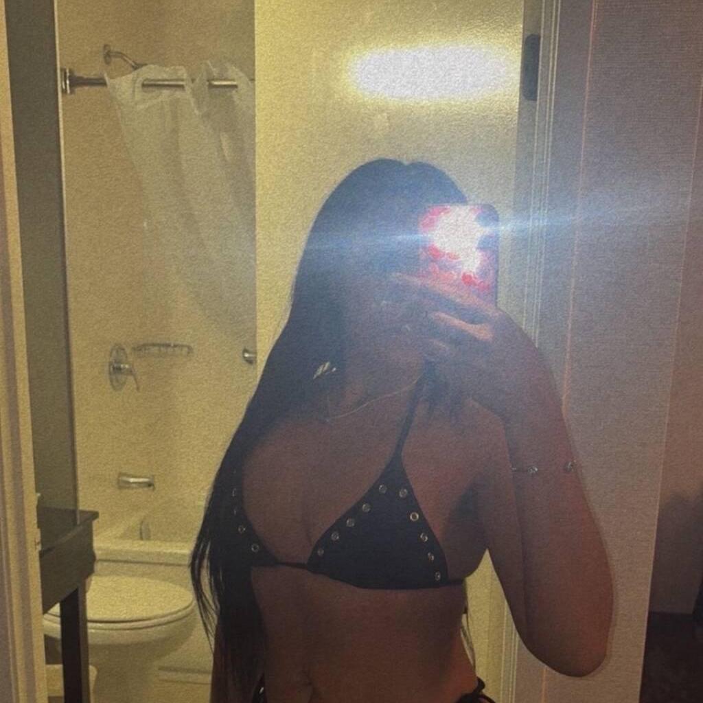 
                        Stacy
                     is Female Escorts. | Niagara | Ontario | Canada | canadatopescorts.com 