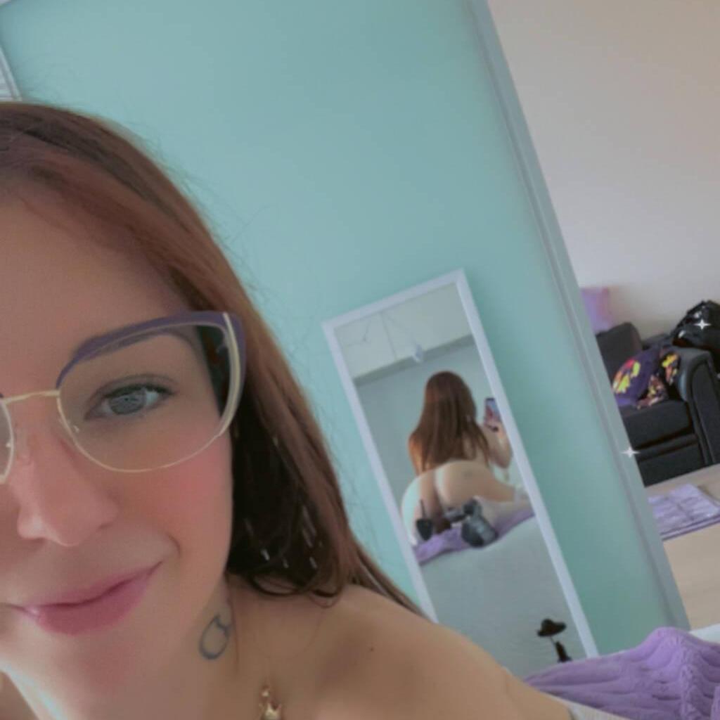 
                        VICTORYA
                     is Female Escorts. | Vancouver | British Columbia | Canada | canadatopescorts.com 