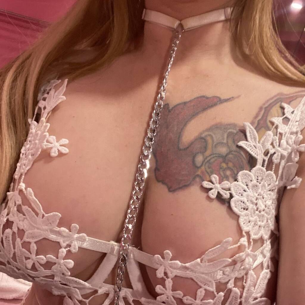 
                        Khloé
                     is Female Escorts. | Montreal | Quebec | Canada | canadatopescorts.com 