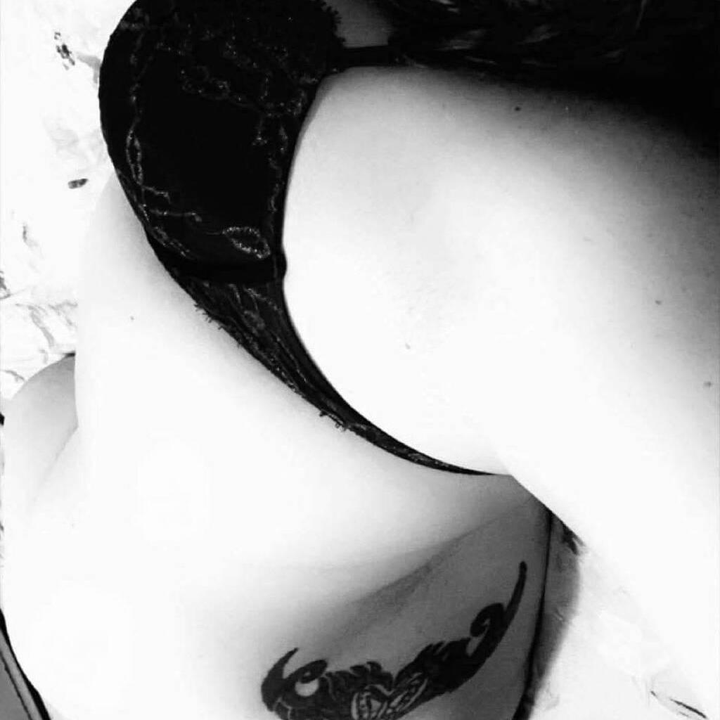 
                        Sav
                     is Female Escorts. | Cornwall | Ontario | Canada | canadatopescorts.com 