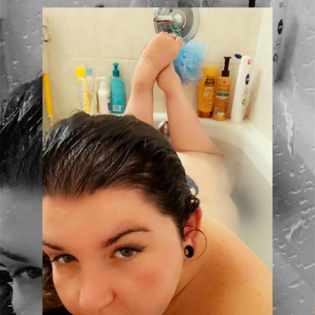 
                        Sav
                     is Female Escorts. | Ottawa | Ontario | Canada | canadatopescorts.com 