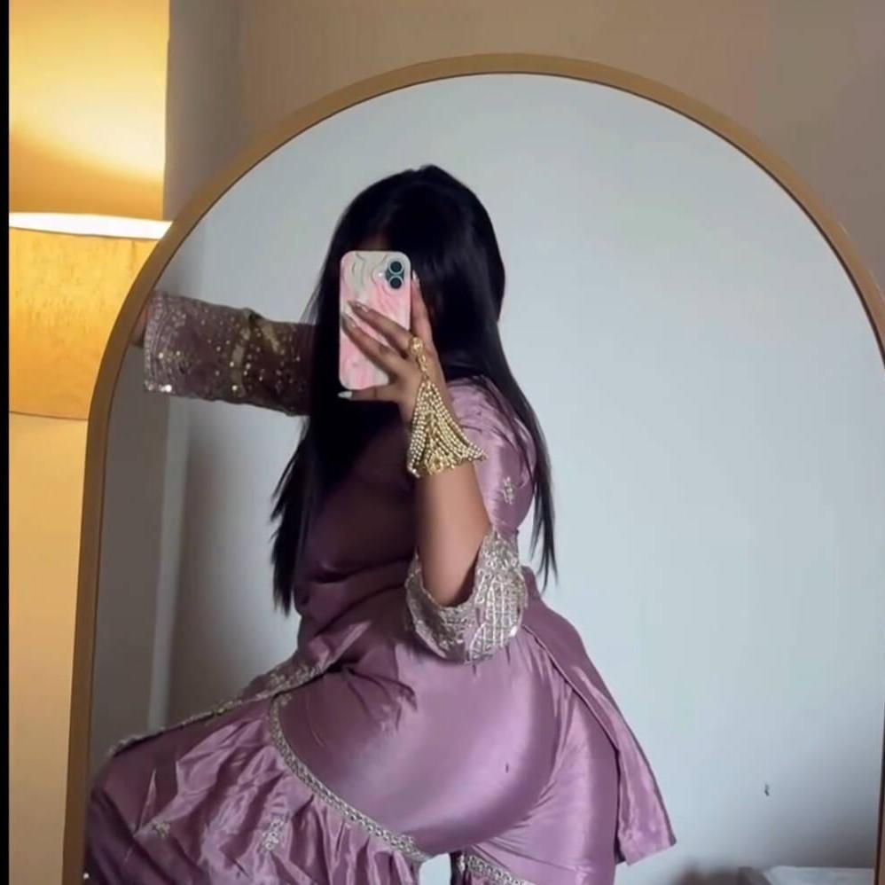 
                        Navi
                     is Female Escorts. | Kitchener | Ontario | Canada | canadatopescorts.com 