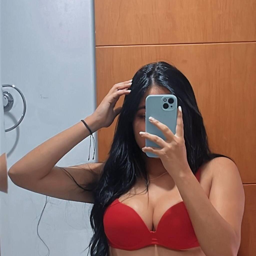 
                        Yennefeer
                     is Female Escorts. | Toronto | Ontario | Canada | canadatopescorts.com 