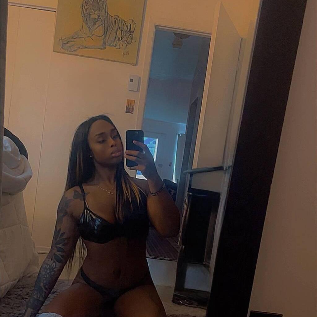 
                        BriXxotic
                     is Female Escorts. | Sherbrooke | Quebec | Canada | canadatopescorts.com 