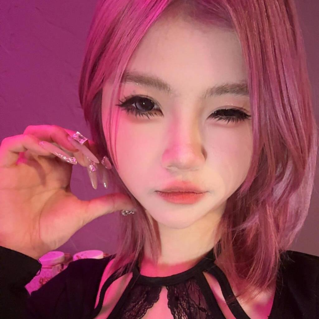 
                        Anan
                     is Female Escorts. | Toronto | Ontario | Canada | canadatopescorts.com 