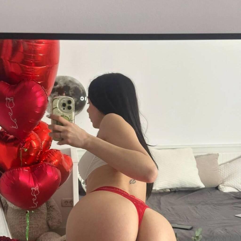 
                        Ambra
                     is Female Escorts. | Montreal | Quebec | Canada | canadatopescorts.com 