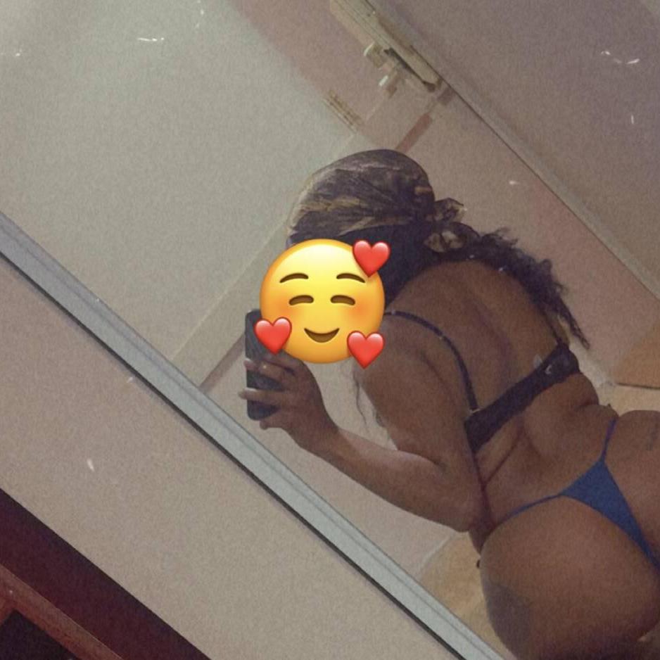 
                        Mercedes
                     is Female Escorts. | Hamilton | Ontario | Canada | canadatopescorts.com 