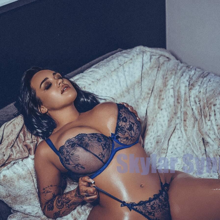
                        Skylar
                     is Female Escorts. | Montreal | Quebec | Canada | canadatopescorts.com 