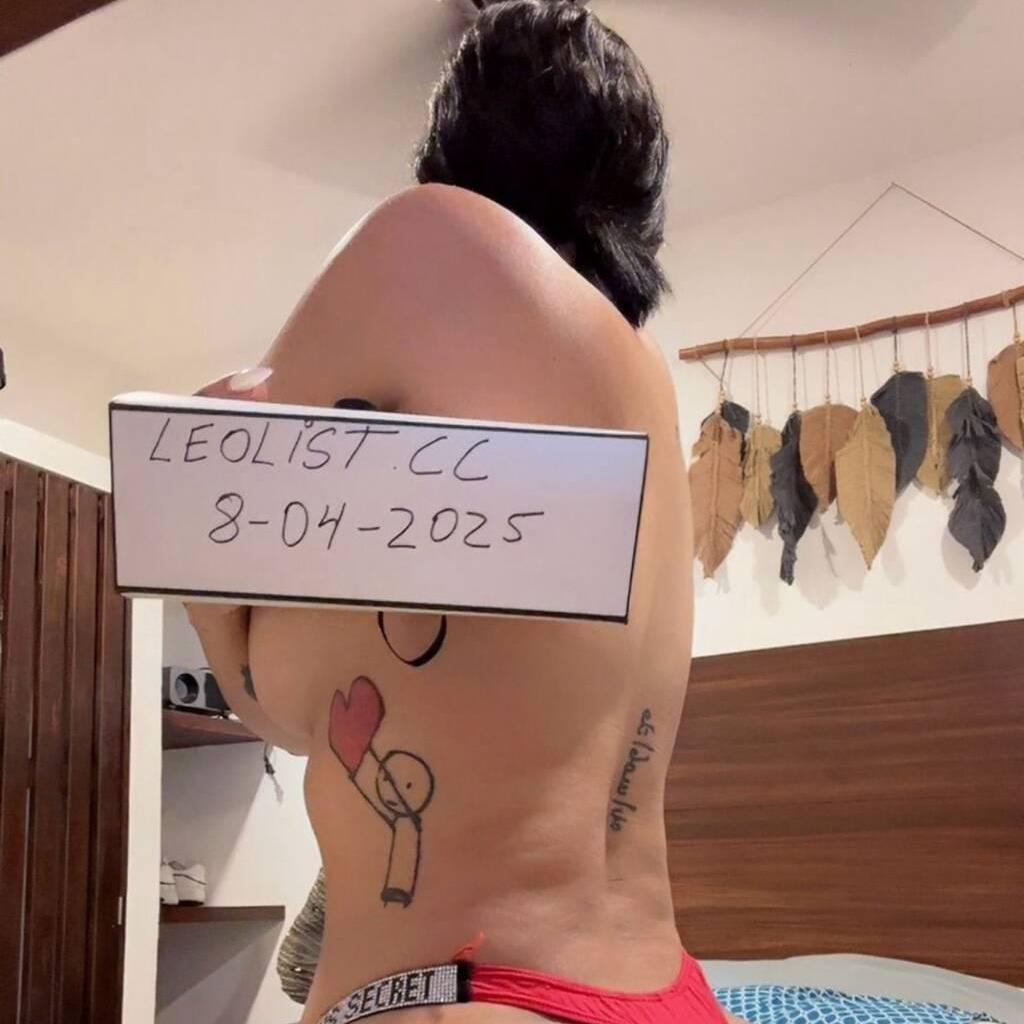 
                        Pari
                     is Female Escorts. | Edmonton | Alberta | Canada | canadatopescorts.com 