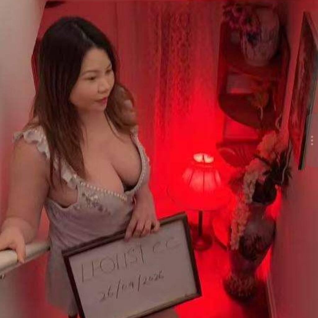 
                        Quinn
                     is Female Escorts. | Niagara | Ontario | Canada | canadatopescorts.com 